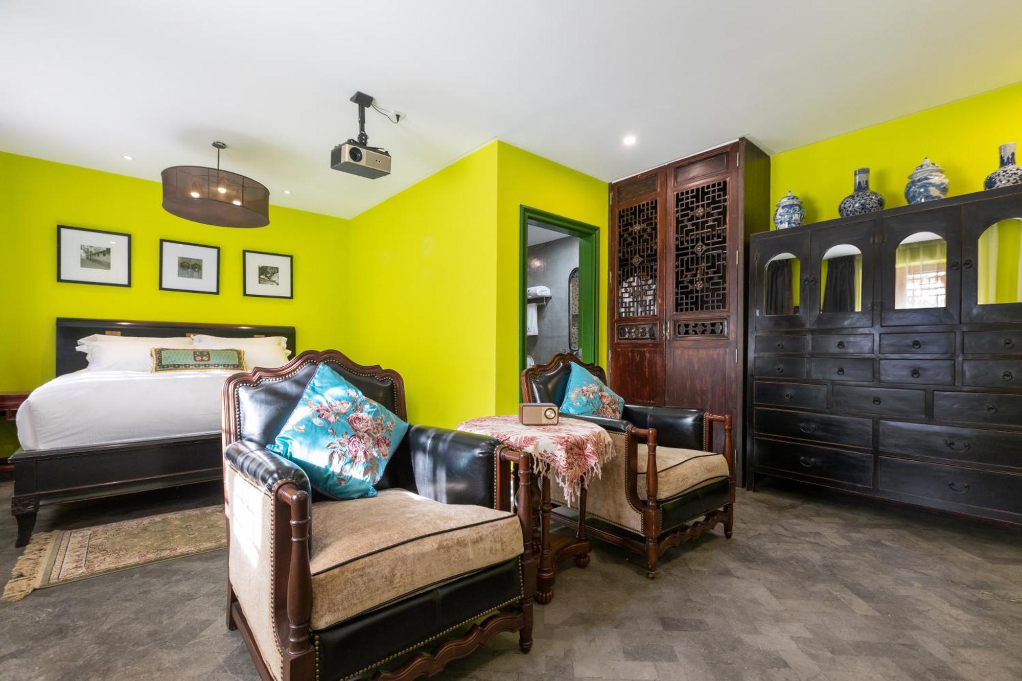 Hotel Cote Cour Deductive Beijing - Quadrangle Close To Tiananmen Square & Forbidden City & Nanluoguxiang, Walk To Wangfujing, English Speaking, Free Wifi, Free Laundry, Free Wonton & Noodles With Tour Ticket Service, Free Selfies With Ancient Costum Екстериор снимка