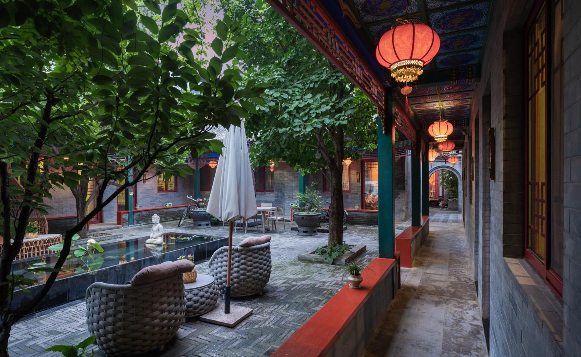 Hotel Cote Cour Deductive Beijing - Quadrangle Close To Tiananmen Square & Forbidden City & Nanluoguxiang, Walk To Wangfujing, English Speaking, Free Wifi, Free Laundry, Free Wonton & Noodles With Tour Ticket Service, Free Selfies With Ancient Costum Екстериор снимка