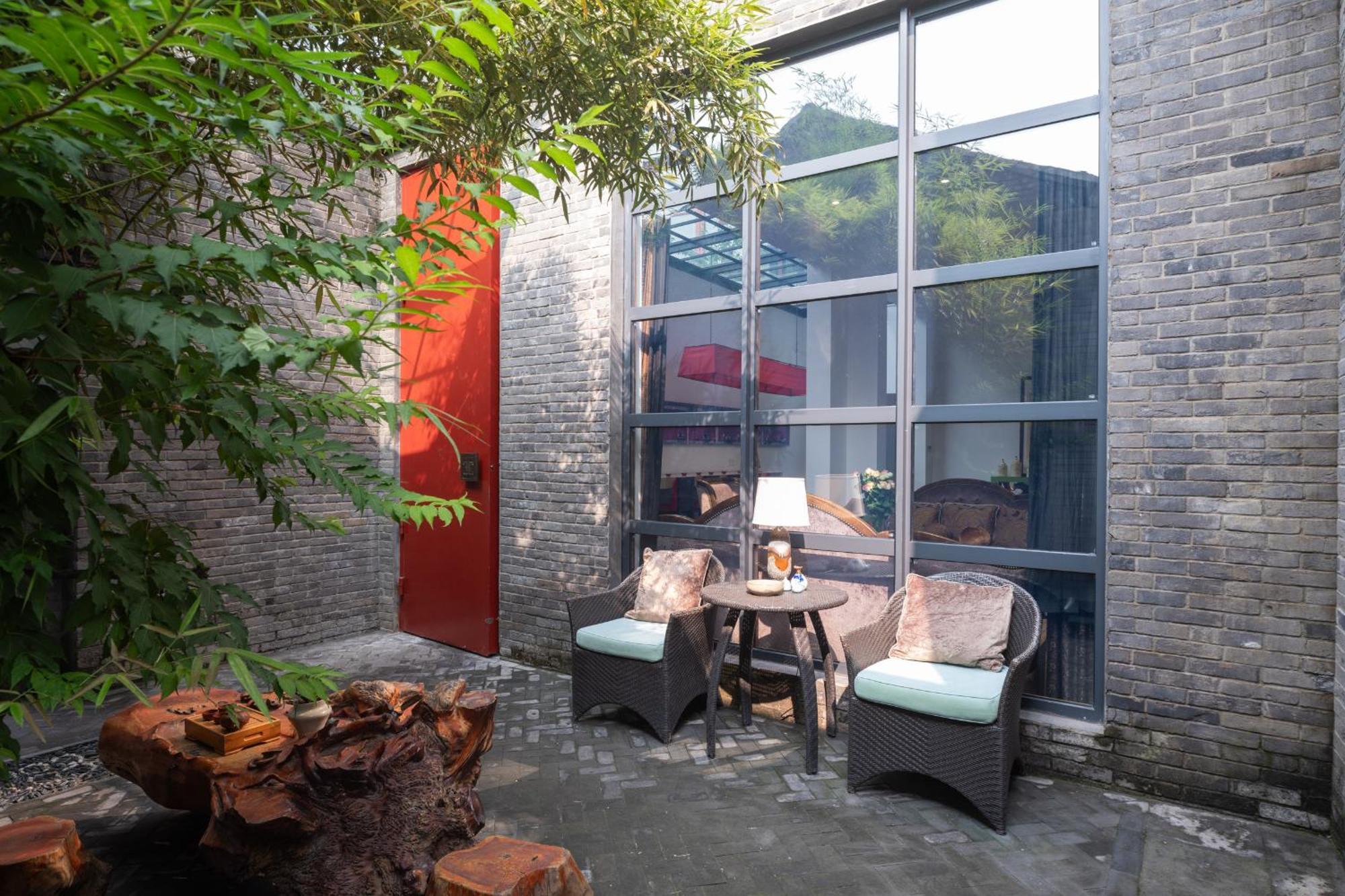 Hotel Cote Cour Deductive Beijing - Quadrangle Close To Tiananmen Square & Forbidden City & Nanluoguxiang, Walk To Wangfujing, English Speaking, Free Wifi, Free Laundry, Free Wonton & Noodles With Tour Ticket Service, Free Selfies With Ancient Costum Екстериор снимка