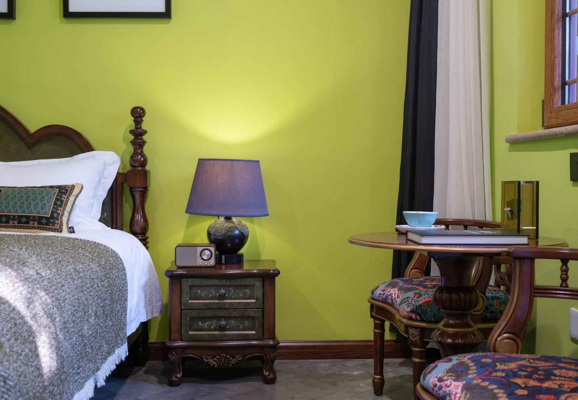 Hotel Cote Cour Deductive Beijing - Quadrangle Close To Tiananmen Square & Forbidden City & Nanluoguxiang, Walk To Wangfujing, English Speaking, Free Wifi, Free Laundry, Free Wonton & Noodles With Tour Ticket Service, Free Selfies With Ancient Costum Екстериор снимка